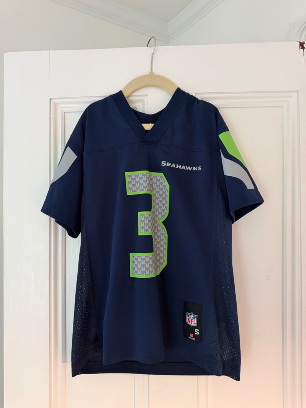 Kids Navy Seahawks Russell Wilson #3 Jersey
